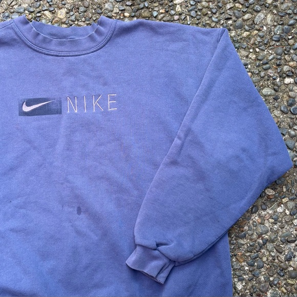 Vintage 90s Purple Embroidered Nike Logo Crewneck Sweatshirt - Picture 2 of 4